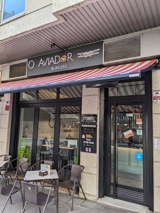 Hamburguesería O Aviador Burgers